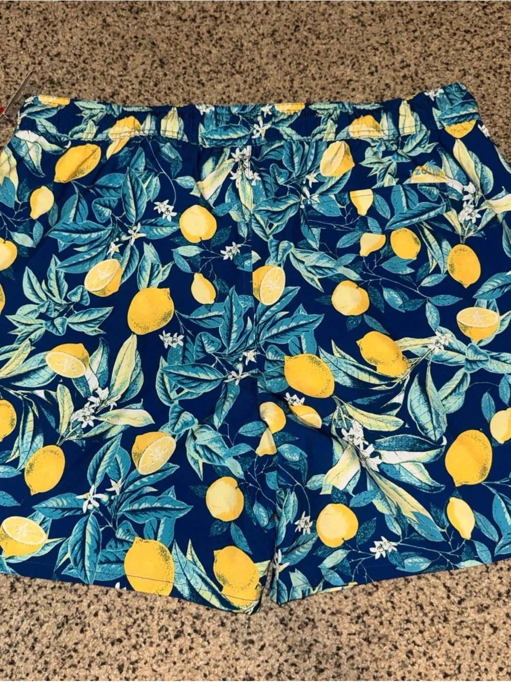 NWT Izod Saltwater Swim Trunks, Blue /Yellow, Size XL